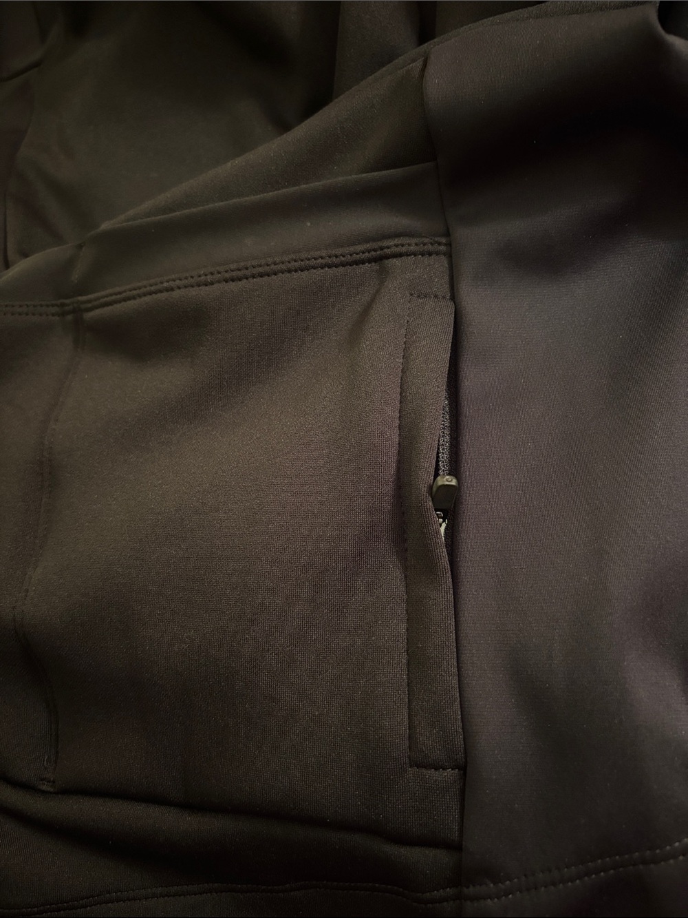 Rapha Core Winter Cycling Jacket, women’s L, new/discontinued.  Black - Picture 4 of 8